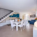 Apartment Balcone